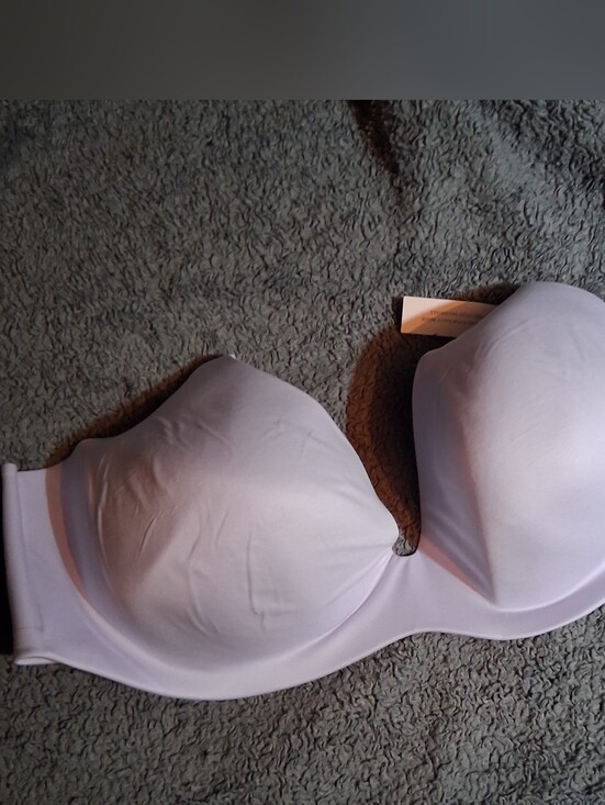 Victoria's Secret Other - Victoria's Secret Strapless Molded Bra 36DDD Light Lavender NWT